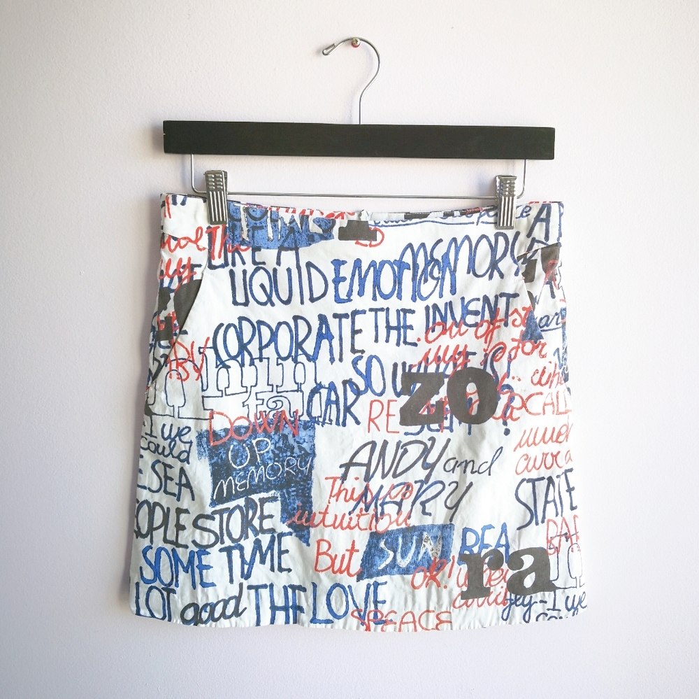 GIRLS GOLF Graffiti Print Skort Size M (EUC)